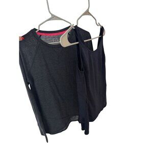 Calvin Klein set of two long sleeves and tank top size small